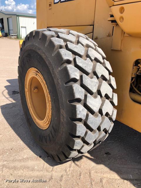 image for item DE2953 1999 John Deere 644H wheel loader