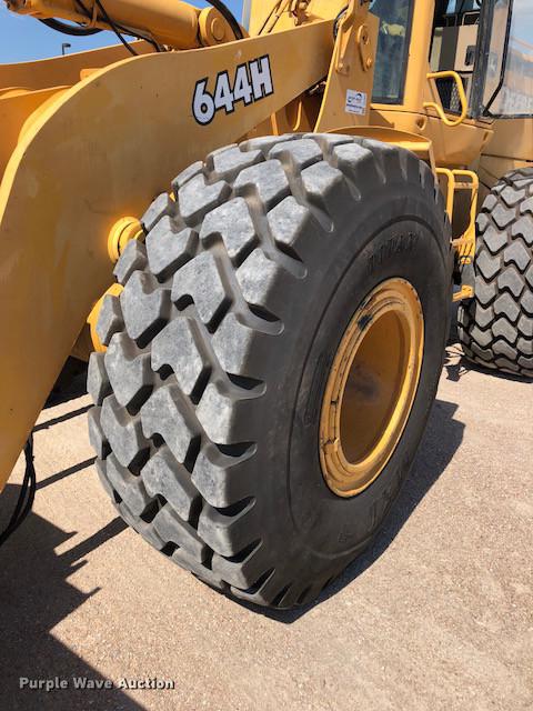 image for item DE2953 1999 John Deere 644H wheel loader