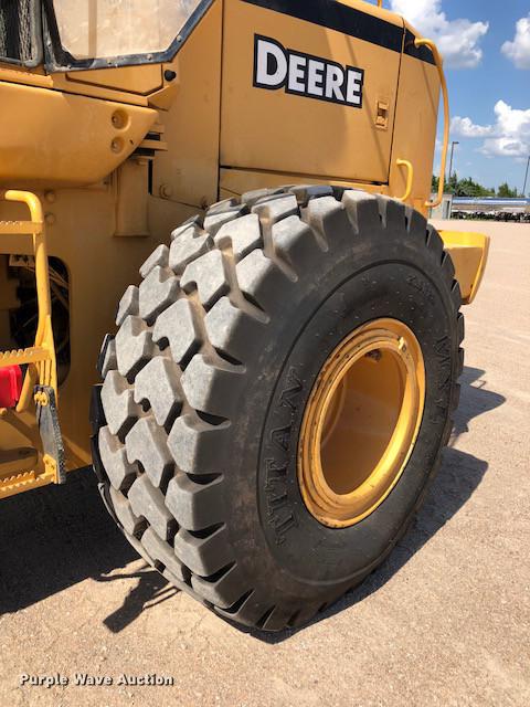 image for item DE2953 1999 John Deere 644H wheel loader
