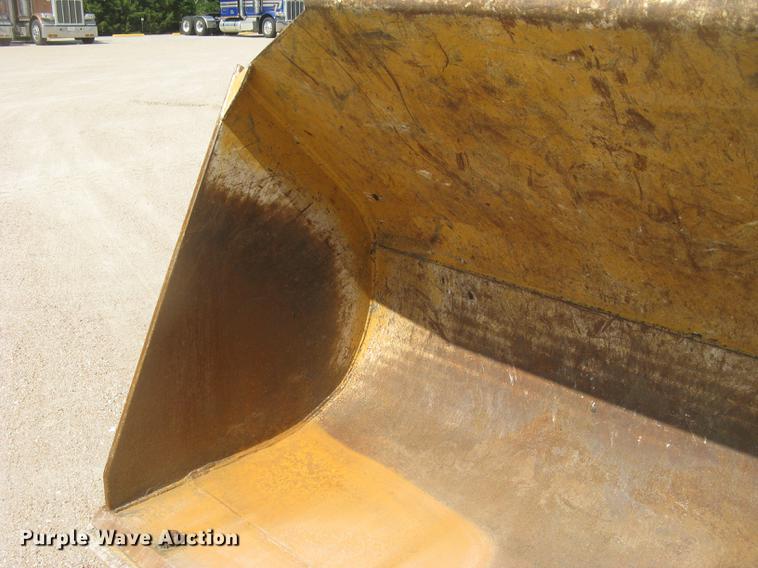 image for item DE2953 1999 John Deere 644H wheel loader