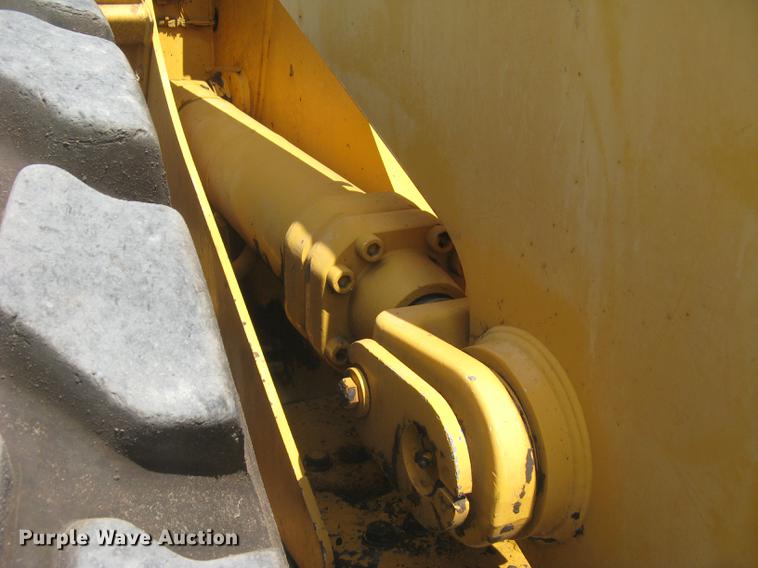 image for item DE2953 1999 John Deere 644H wheel loader