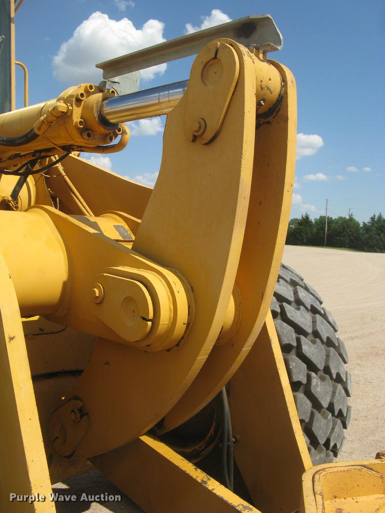 image for item DE2953 1999 John Deere 644H wheel loader