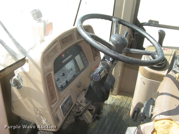 image for item DE2953 1999 John Deere 644H wheel loader