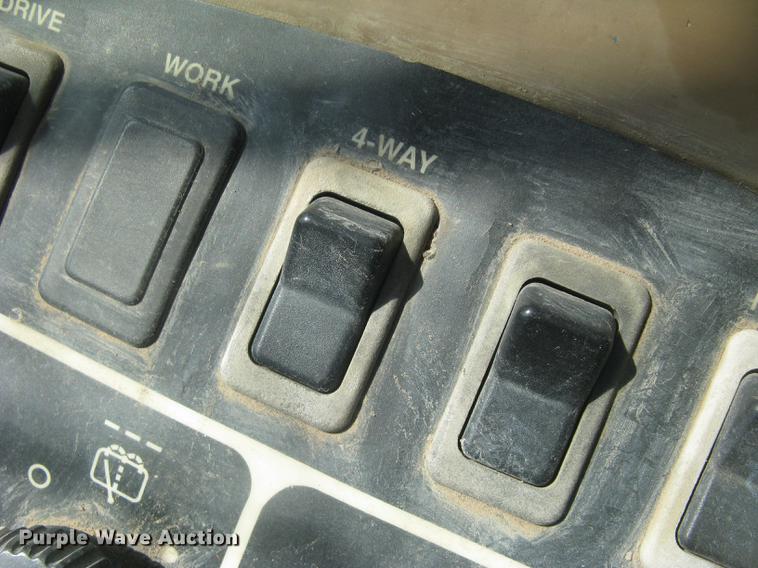 image for item DE2953 1999 John Deere 644H wheel loader