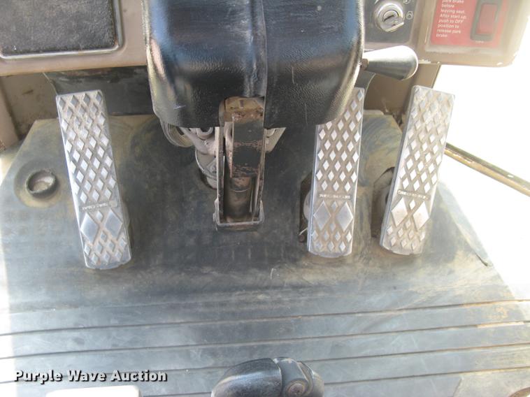 image for item DE2953 1999 John Deere 644H wheel loader