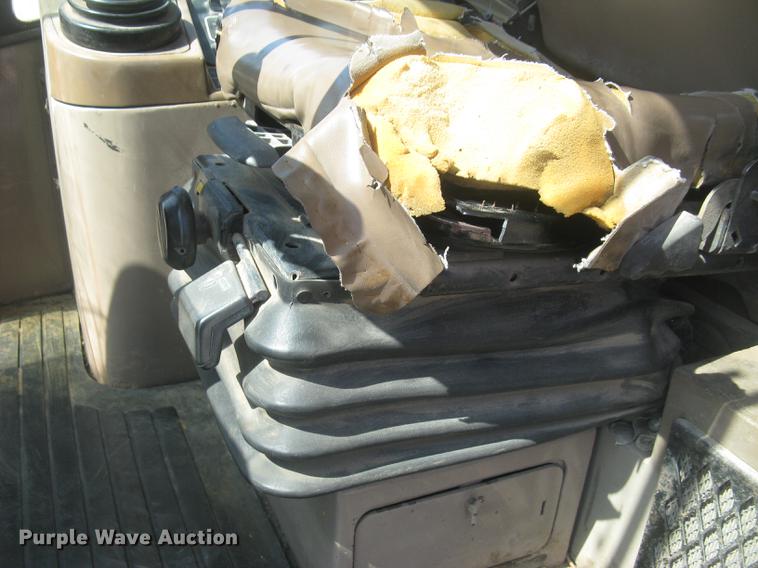 image for item DE2953 1999 John Deere 644H wheel loader