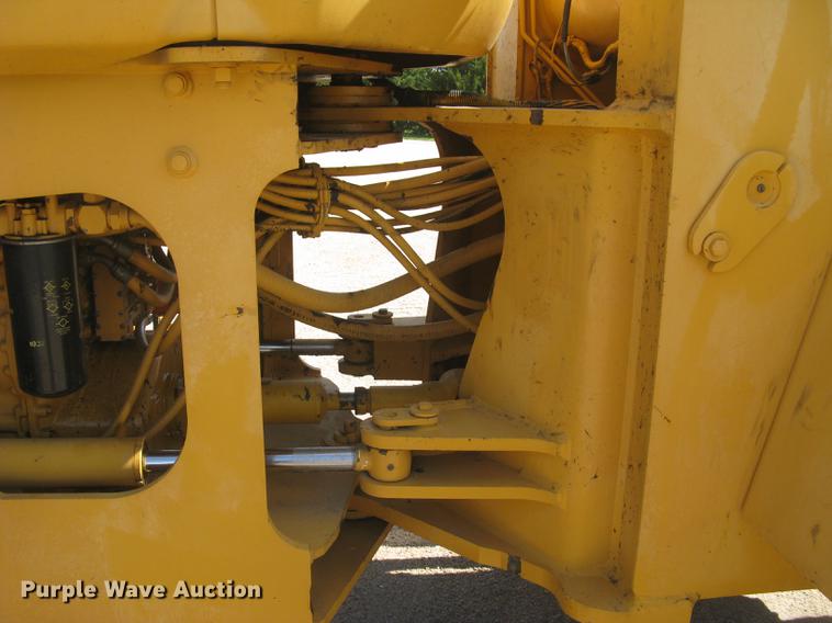 image for item DE2953 1999 John Deere 644H wheel loader