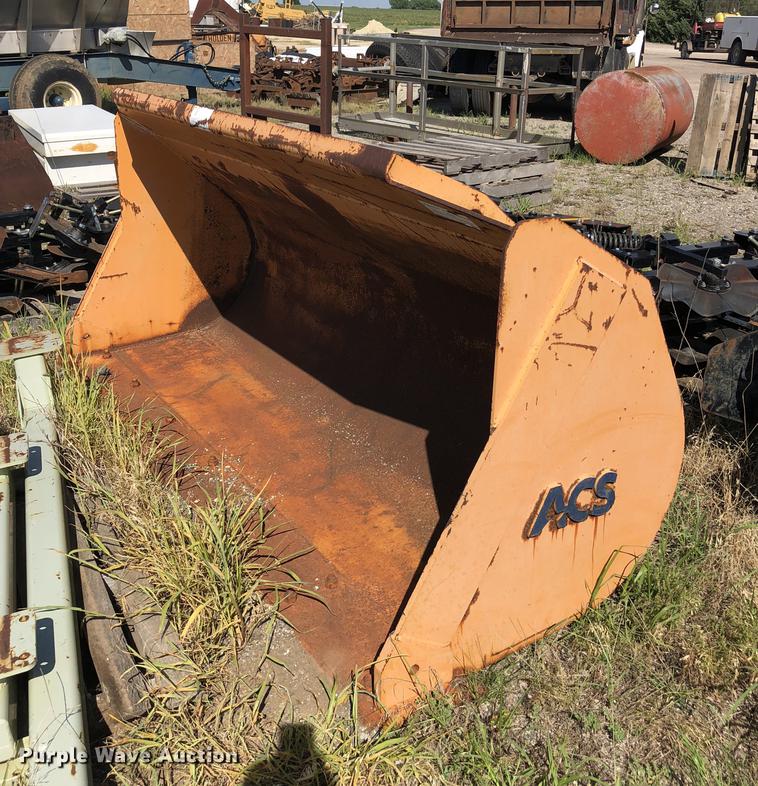 image for item DE2955 ACS Samsung SL150-2 general purpose loader bucket