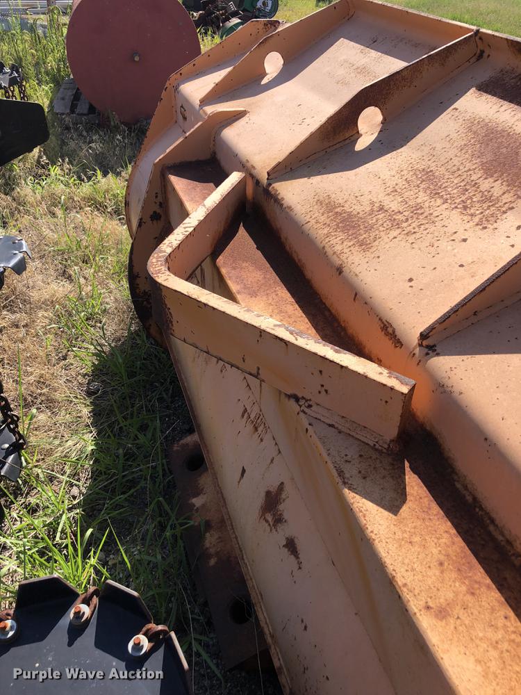 image for item DE2955 ACS Samsung SL150-2 general purpose loader bucket