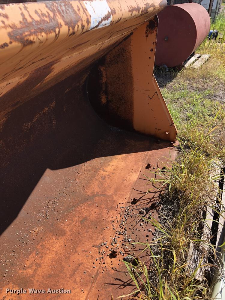 image for item DE2955 ACS Samsung SL150-2 general purpose loader bucket