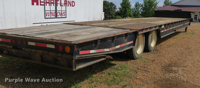 image for item DE3756 1997 Trail King TK70HT-482 drop deck equipment trailer