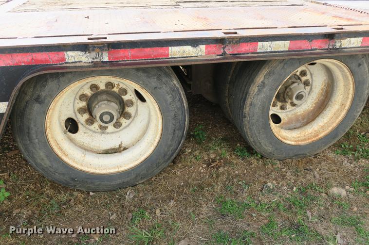 image for item DE3756 1997 Trail King TK70HT-482 drop deck equipment trailer
