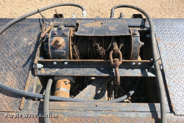 image for item DE3756 1997 Trail King TK70HT-482 drop deck equipment trailer