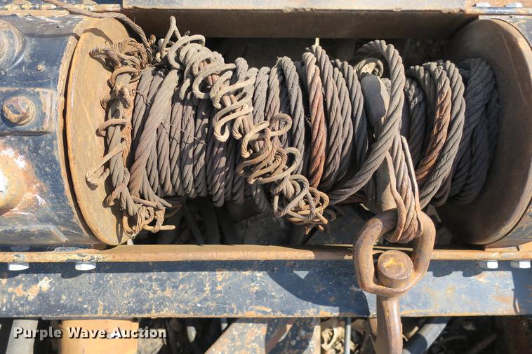 image for item DE3756 1997 Trail King TK70HT-482 drop deck equipment trailer