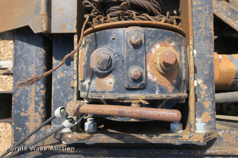 image for item DE3756 1997 Trail King TK70HT-482 drop deck equipment trailer