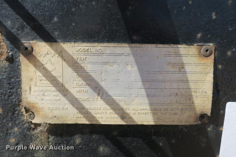 image for item DE3756 1997 Trail King TK70HT-482 drop deck equipment trailer