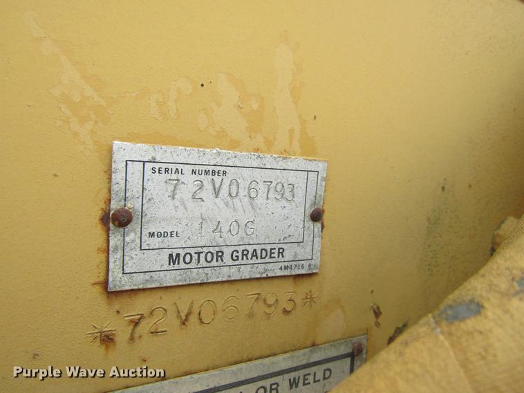 image for item DF3826 1983 Caterpillar 140G motor grader