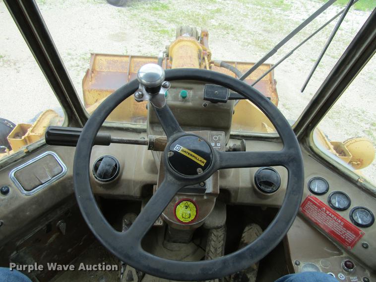 image for item DF3827 1983 Caterpillar 950B wheel loader