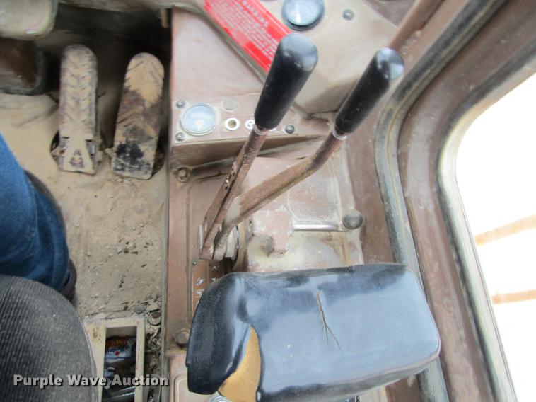 image for item DF3827 1983 Caterpillar 950B wheel loader