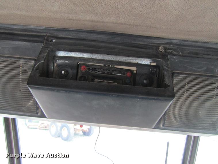 image for item DF3827 1983 Caterpillar 950B wheel loader