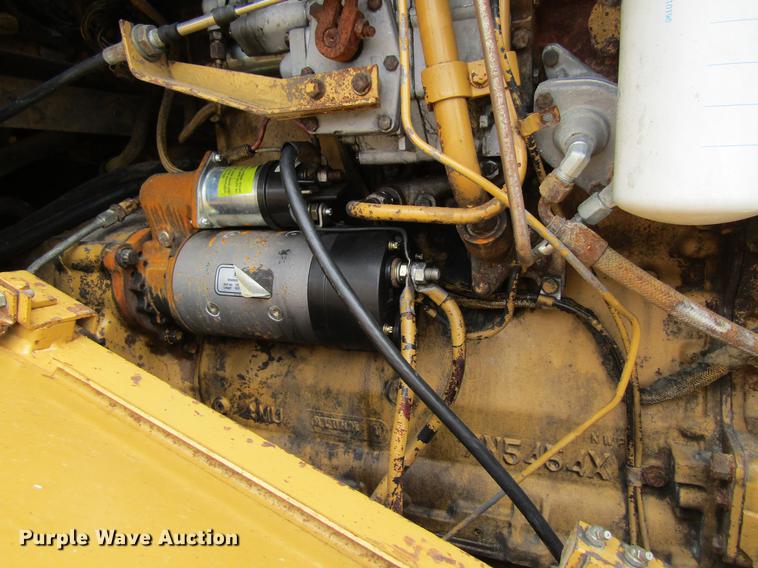 image for item DF3827 1983 Caterpillar 950B wheel loader