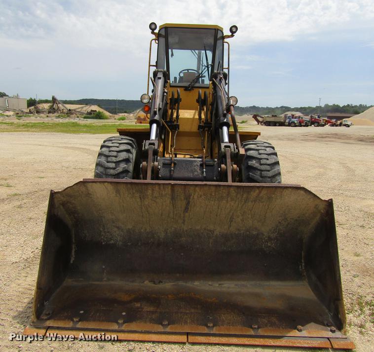 image for item DF3828 1989 Caterpillar IT28B wheel loader