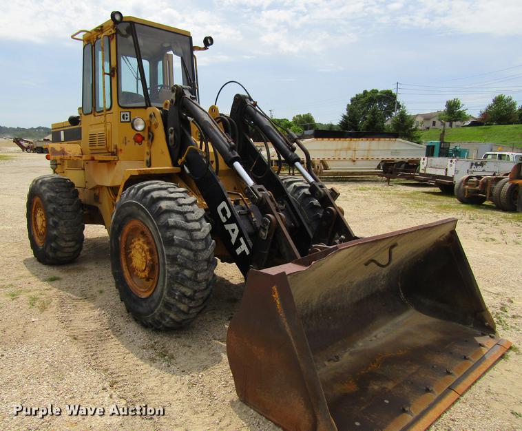 image for item DF3828 1989 Caterpillar IT28B wheel loader