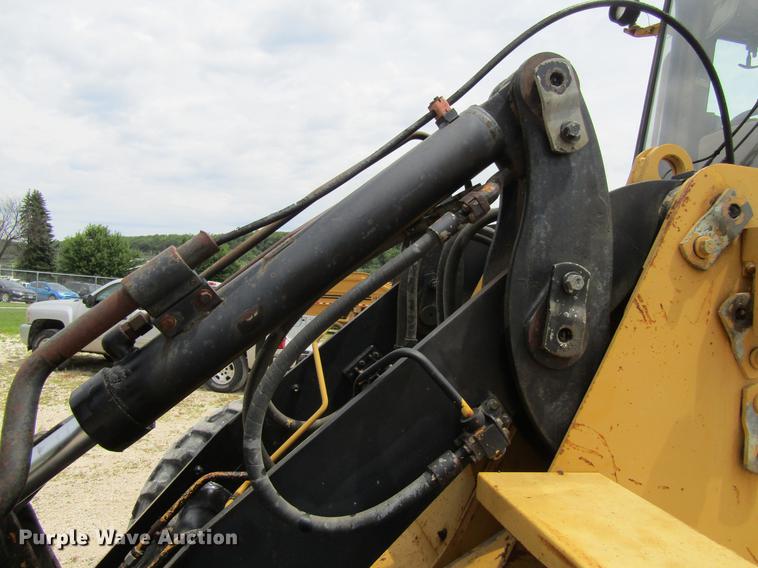 image for item DF3828 1989 Caterpillar IT28B wheel loader