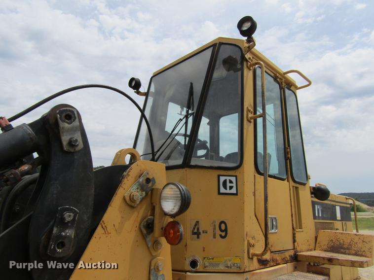image for item DF3828 1989 Caterpillar IT28B wheel loader