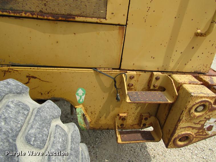 image for item DF3828 1989 Caterpillar IT28B wheel loader