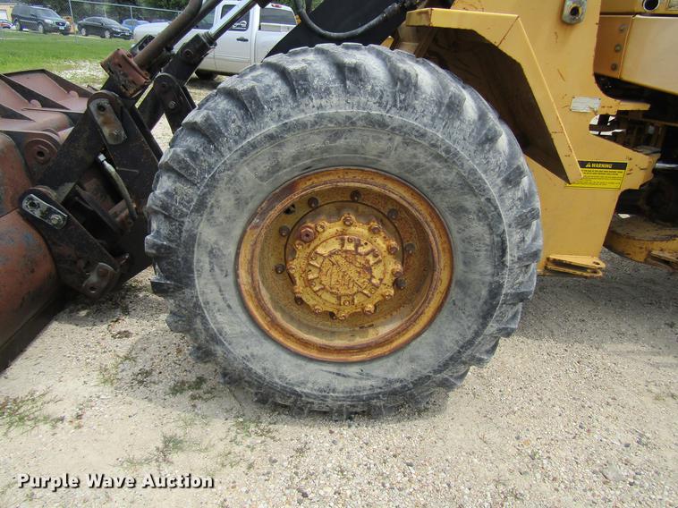 image for item DF3828 1989 Caterpillar IT28B wheel loader