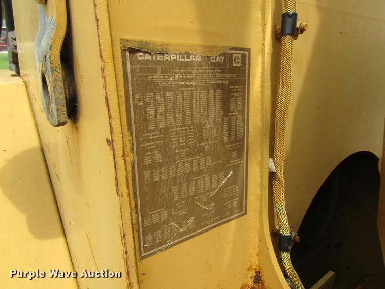 image for item DF3828 1989 Caterpillar IT28B wheel loader