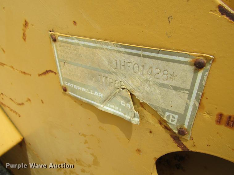 image for item DF3828 1989 Caterpillar IT28B wheel loader