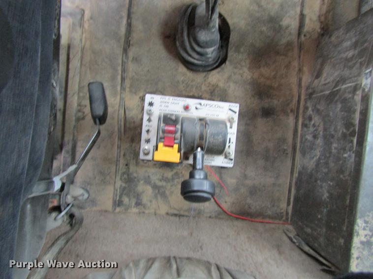 image for item DF3829 1997 International 9200 dump truck