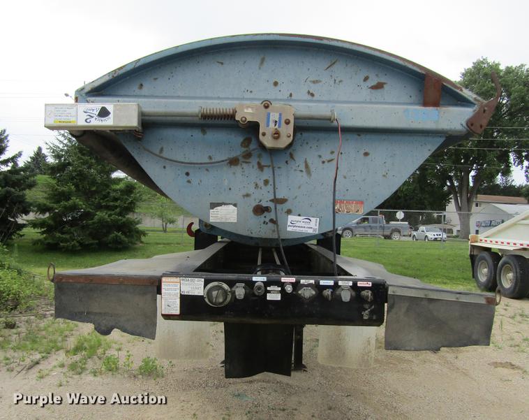 image for item DF3836 2007 Sidumpr side dump trailer
