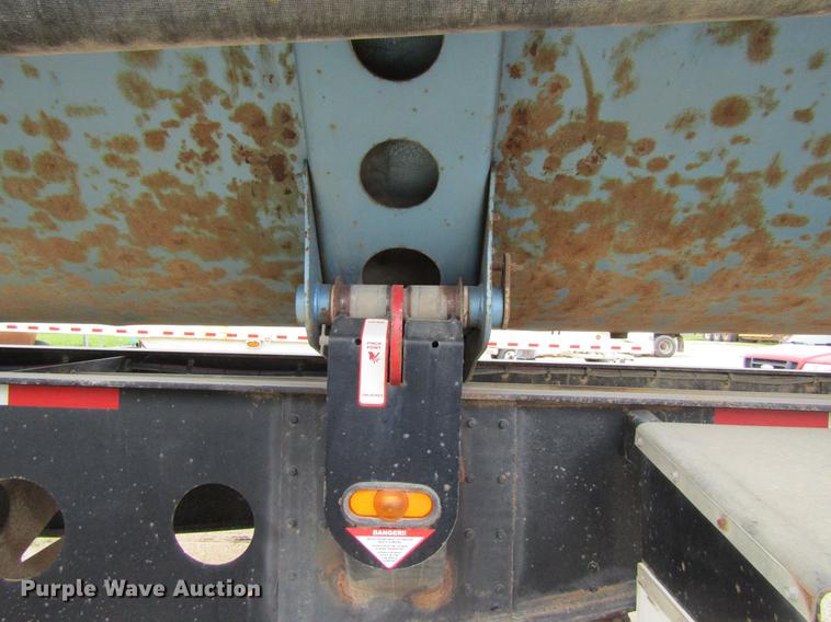 image for item DF3836 2007 Sidumpr side dump trailer