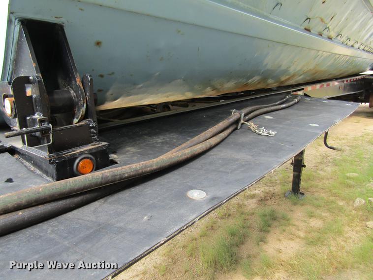 image for item DF3838 1999 Smithco side dump trailer