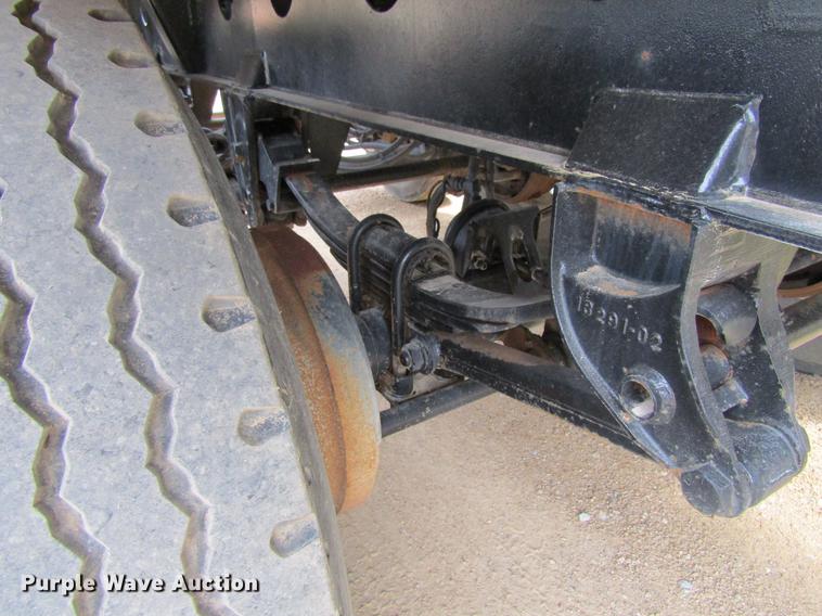 image for item DF3838 1999 Smithco side dump trailer