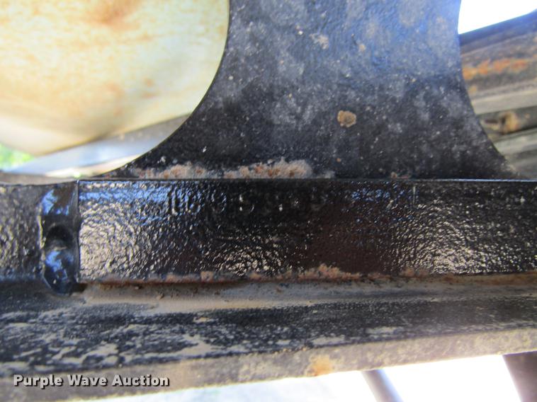 image for item DF3838 1999 Smithco side dump trailer