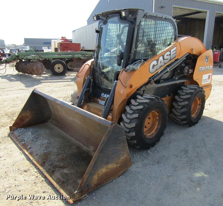 image for item DF3839 2013 Case SV250 skid steer