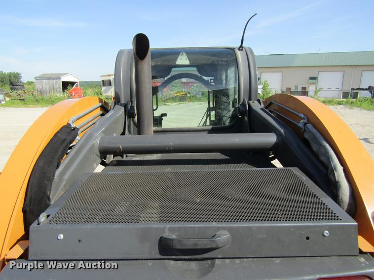 image for item DF3839 2013 Case SV250 skid steer