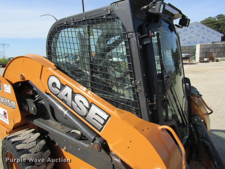 image for item DF3839 2013 Case SV250 skid steer
