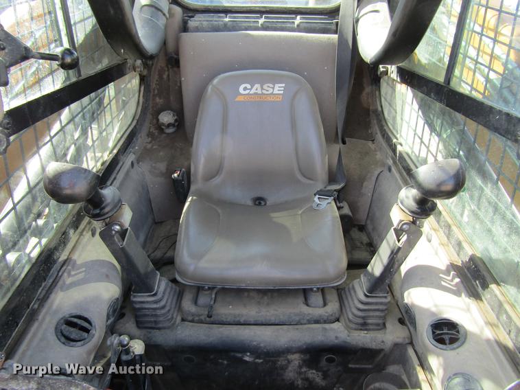 image for item DF3839 2013 Case SV250 skid steer
