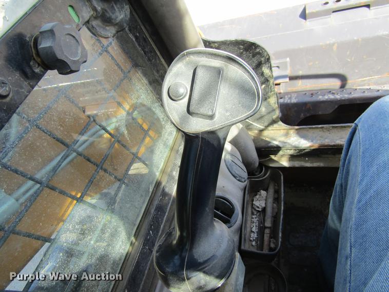 image for item DF3839 2013 Case SV250 skid steer