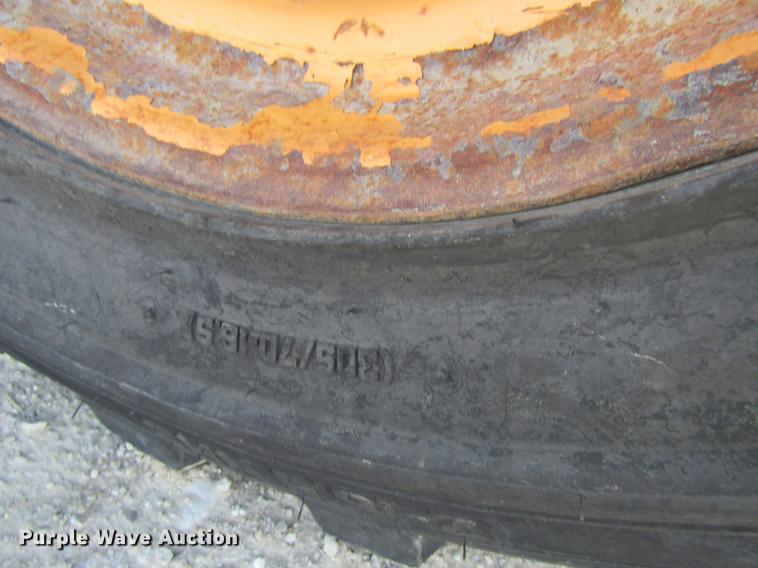 image for item DF3839 2013 Case SV250 skid steer