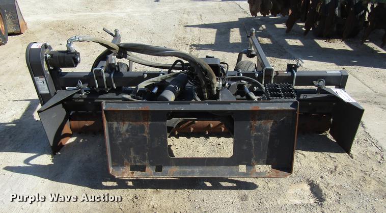 image for item DF3840 2004 Harley MX7H power box rake