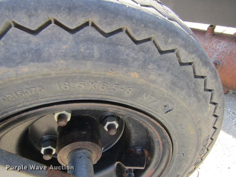 image for item DF3840 2004 Harley MX7H power box rake