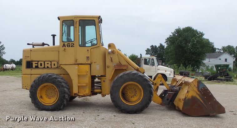 image for item DV9371 Ford A62 wheel loader