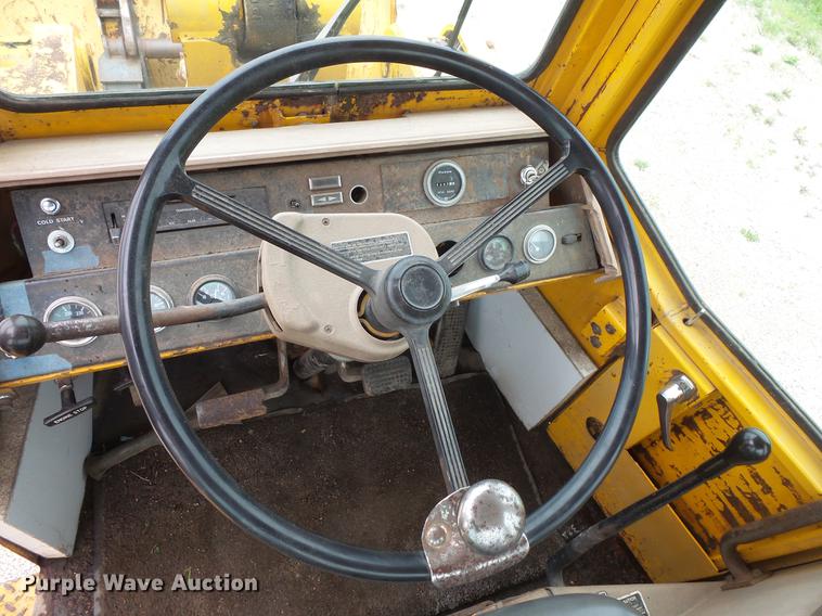 image for item DV9371 Ford A62 wheel loader