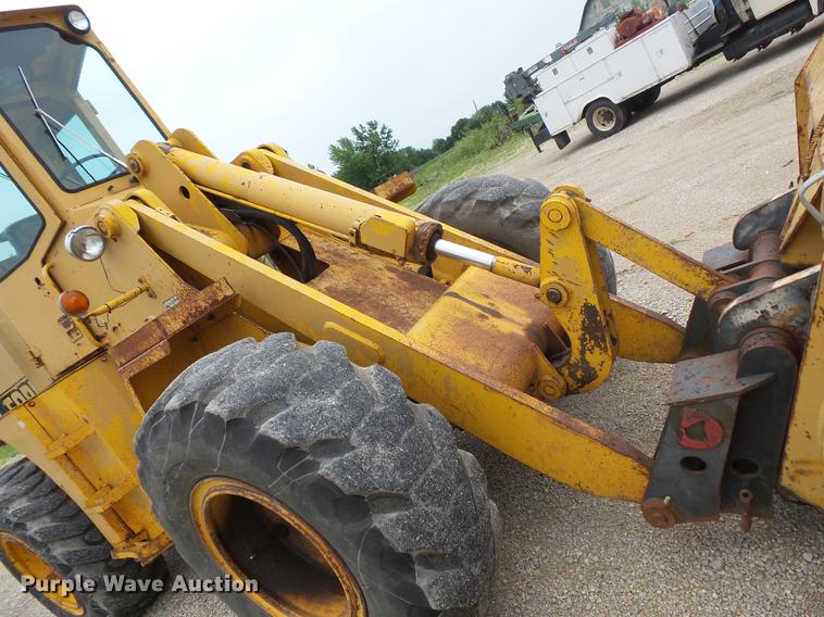 image for item DV9371 Ford A62 wheel loader